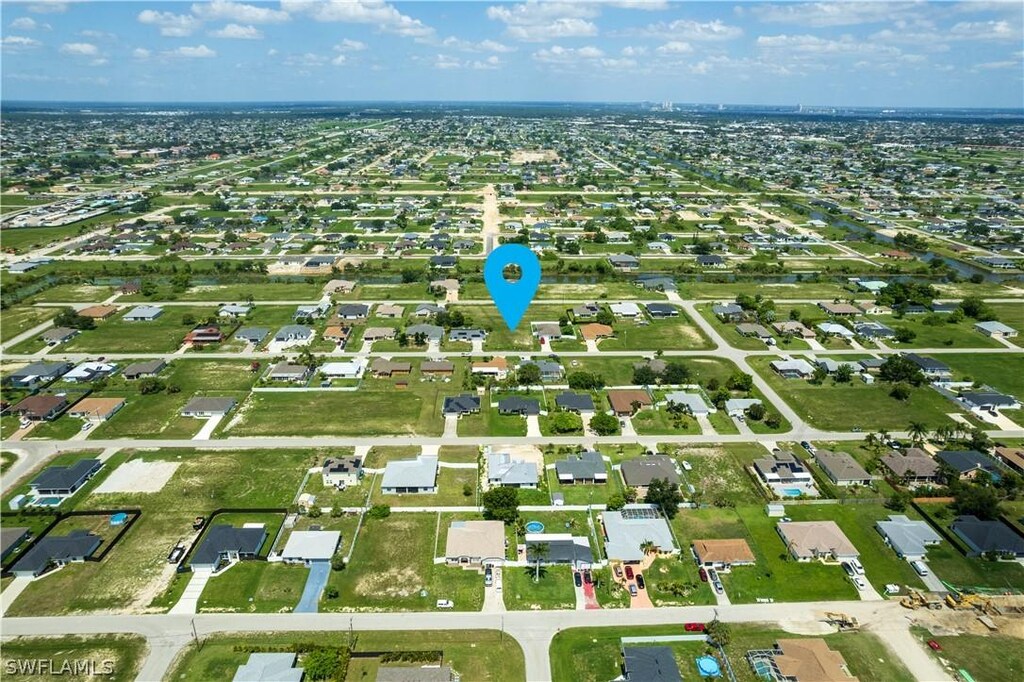 1317 NE 5th Ave, Cape Coral, FL 33909