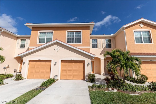 view of front facade with a garage