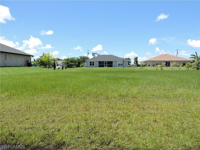 Listing photo 2 for 2808 NW 3rd Ter, Cape Coral FL 33993