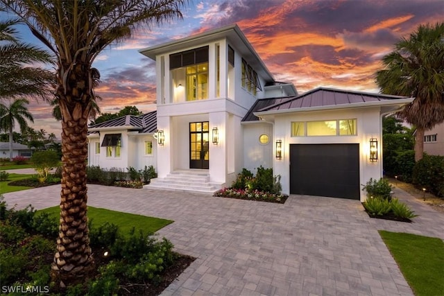 view of front of house featuring a garage