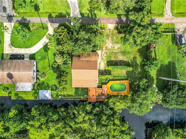 bird's eye view featuring a water view