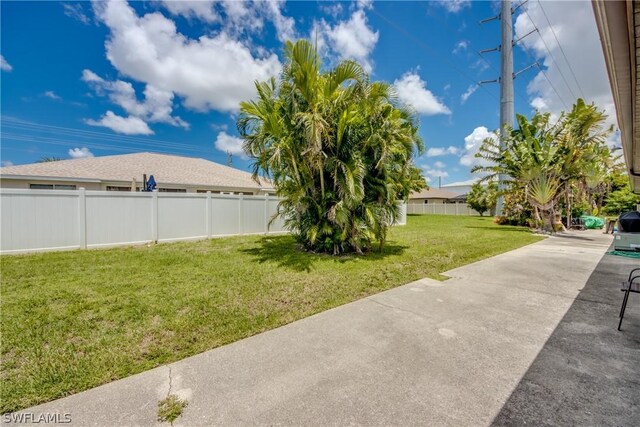 4508 Santa Barbara Blvd Unit 102, Cape Coral, FL 33914 - view of yard