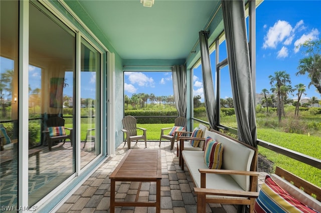 view of sunroom / solarium