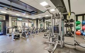 exercise room featuring ceiling fan