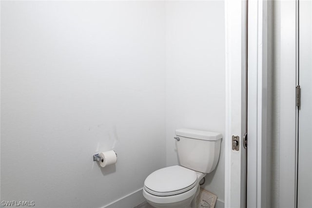 bathroom featuring toilet