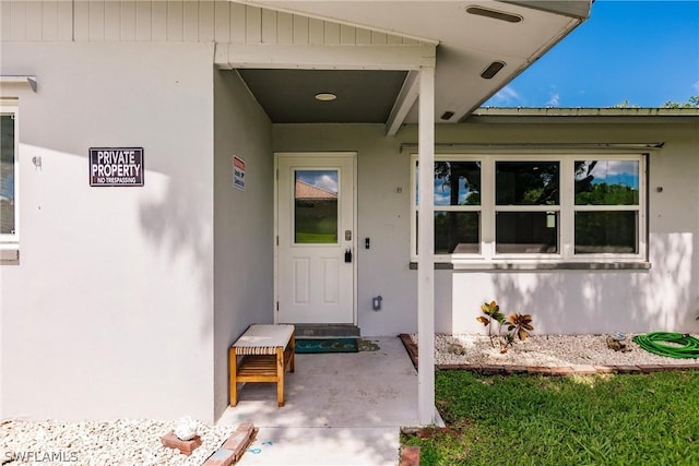 view of entrance to property