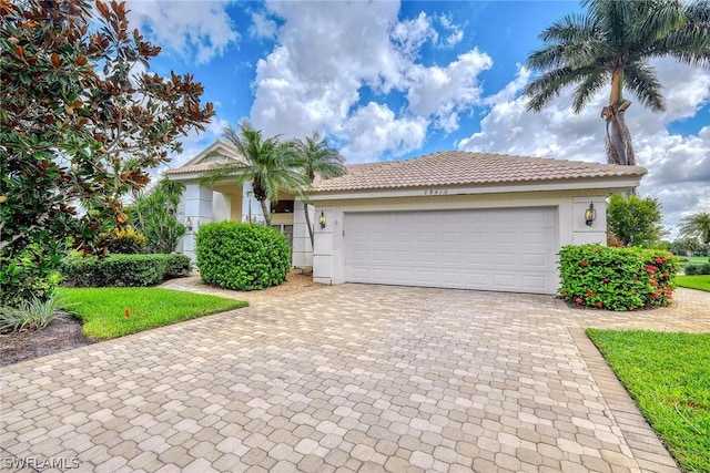 view of front of house with a garage