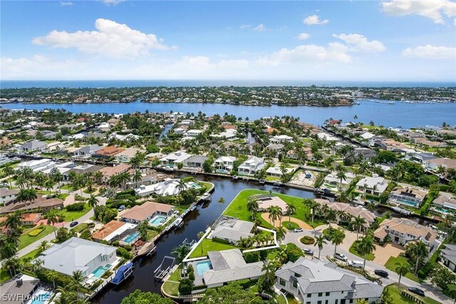 bird's eye view featuring a water view