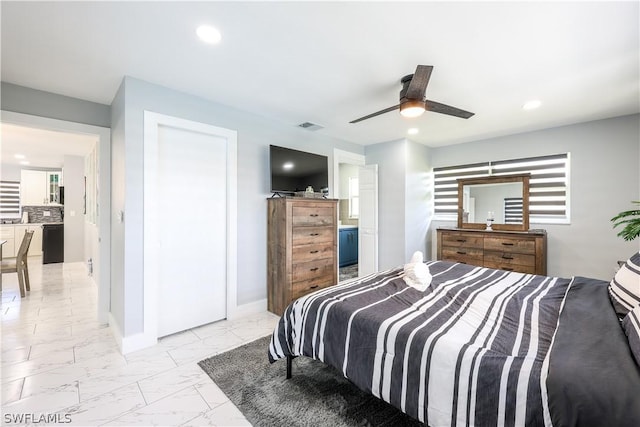 bedroom with ceiling fan