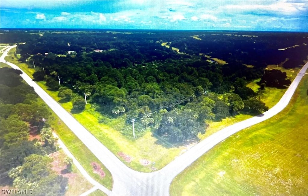 E Cowboy Way, Labelle, FL 33935