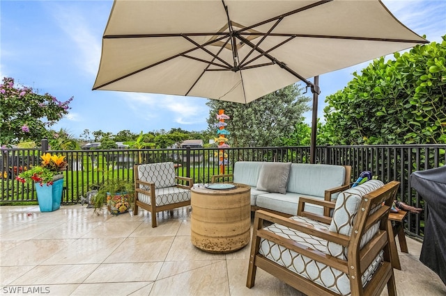 view of patio with outdoor lounge area