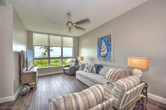 living room featuring ceiling fan