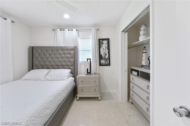 bedroom with ceiling fan