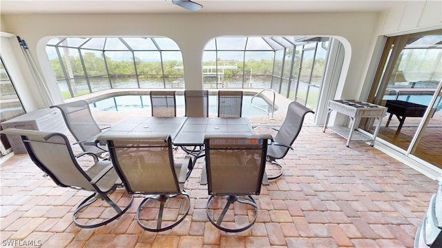 view of sunroom / solarium