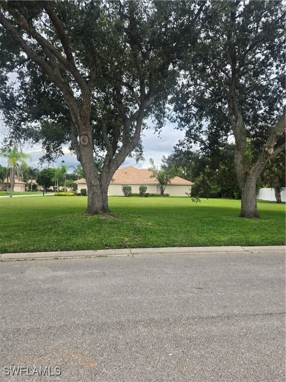 Listing photo 3 for 11671 Spoonbill Ln, Fort Myers FL 33913