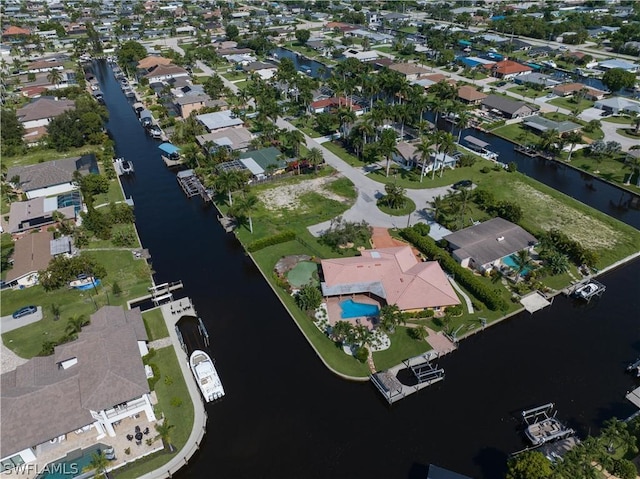 Listing photo 3 for 846 Montclaire Ct, Cape Coral FL 33904