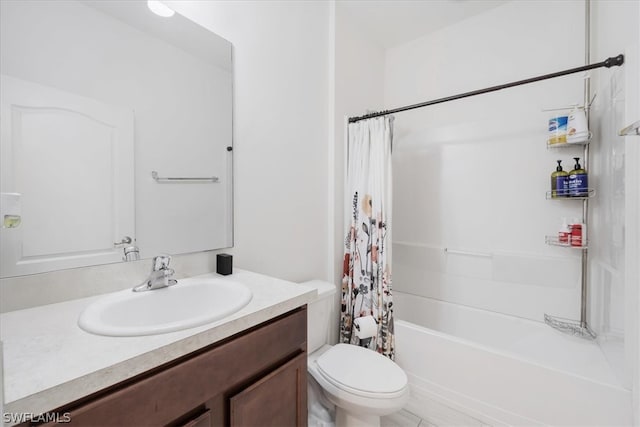 full bathroom featuring vanity, shower / bathtub combination with curtain, and toilet