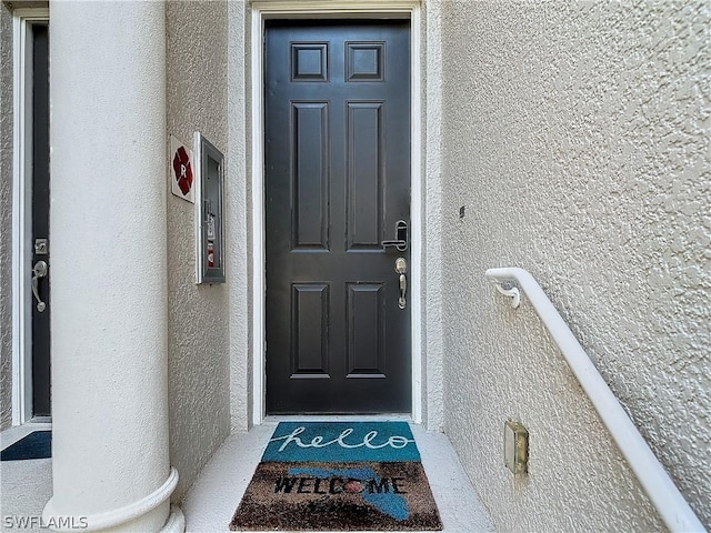 view of property entrance