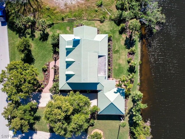 bird's eye view featuring a water view