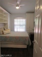 bedroom featuring ceiling fan