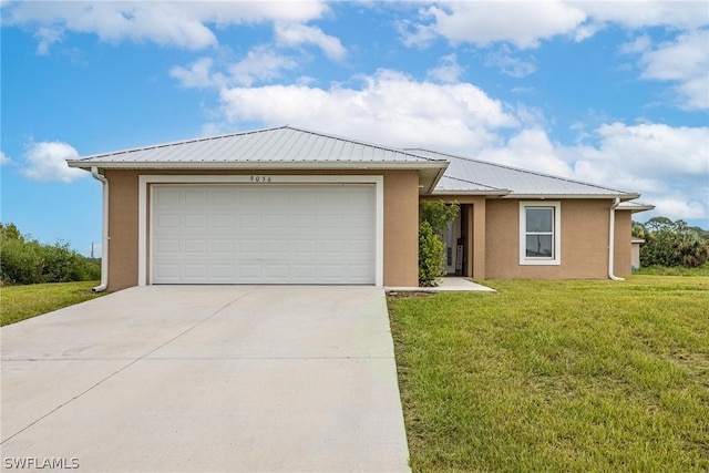 view of front of property with a front yard