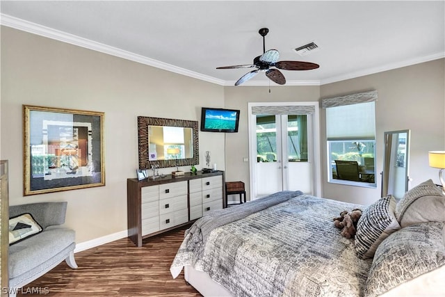 bedroom with ceiling fan, ornamental molding, and dark hardwood / wood-style flooring