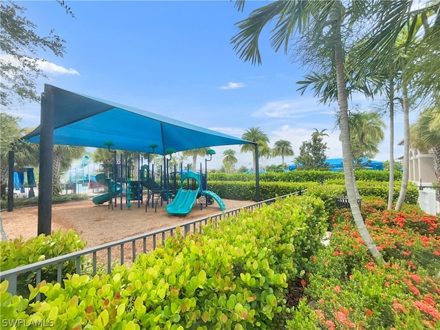 11579 Meadowrun Cir, Fort Myers, FL 33913