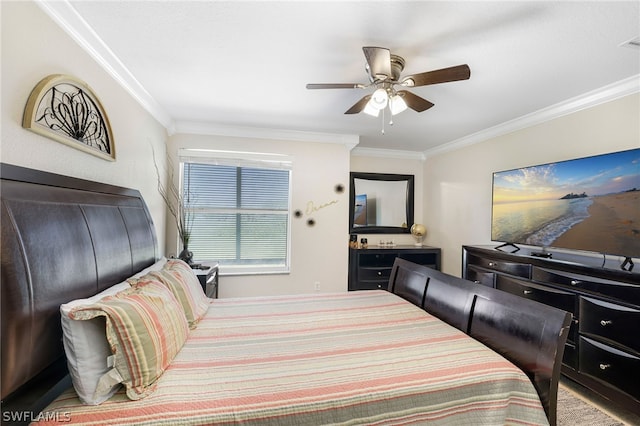 bedroom featuring crown molding and ceiling fan