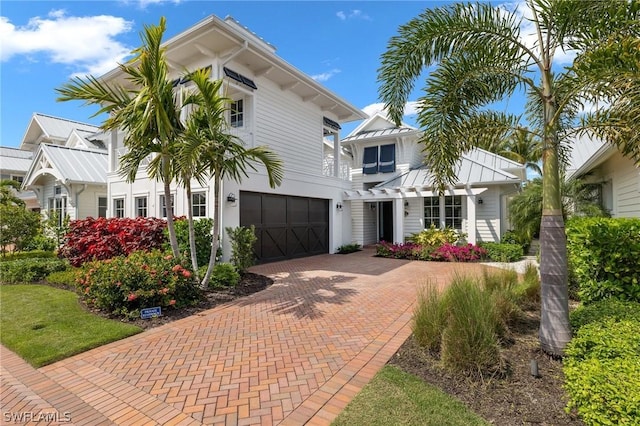 view of front of house with a garage