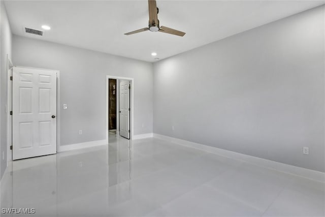 unfurnished room with visible vents, recessed lighting, baseboards, and ceiling fan