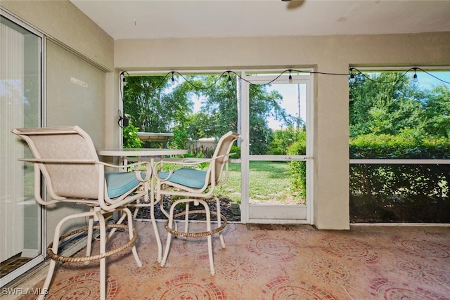 view of sunroom / solarium