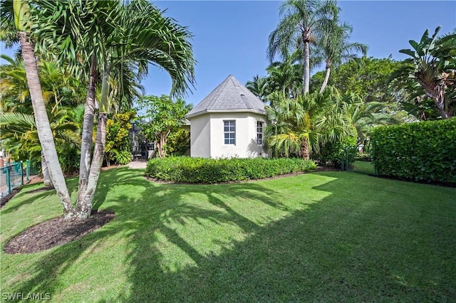 1303 Wahoo Ct, Naples, FL 34102 - view of yard