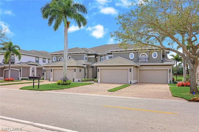 view of front facade with a garage