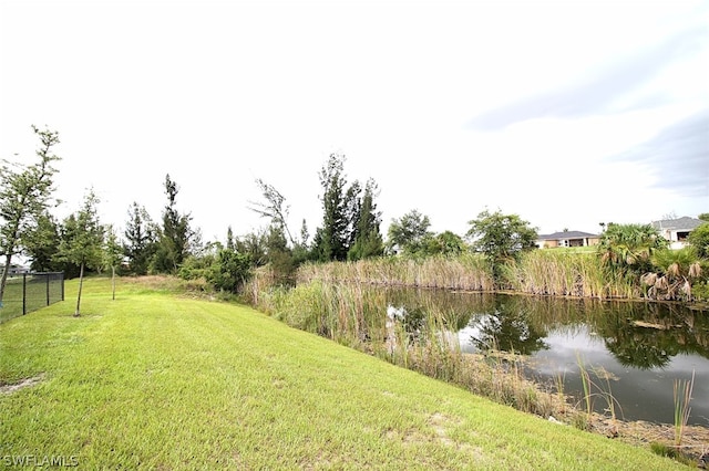 Listing photo 3 for 1905 NW 24th Ave, Cape Coral FL 33993