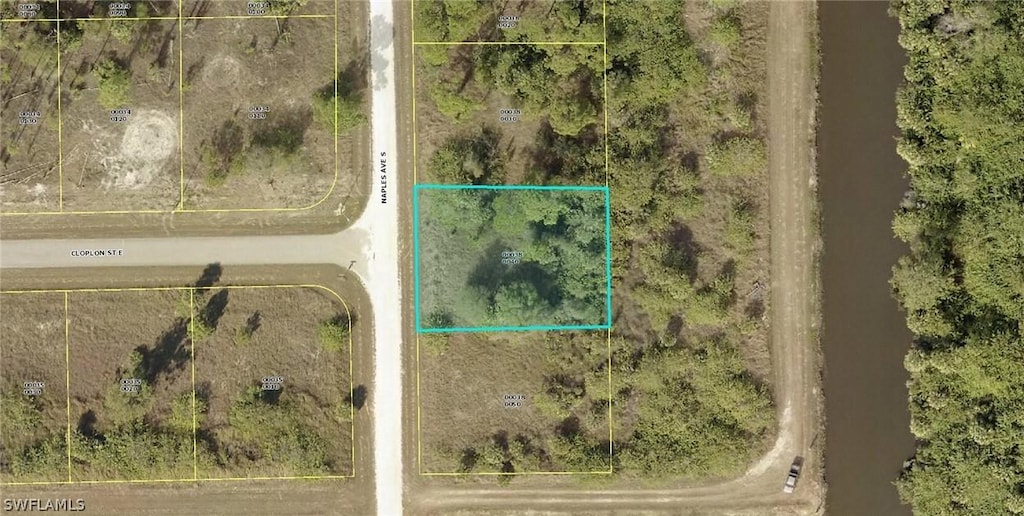 341 Naples Ave S, Lehigh Acres, FL 33974
