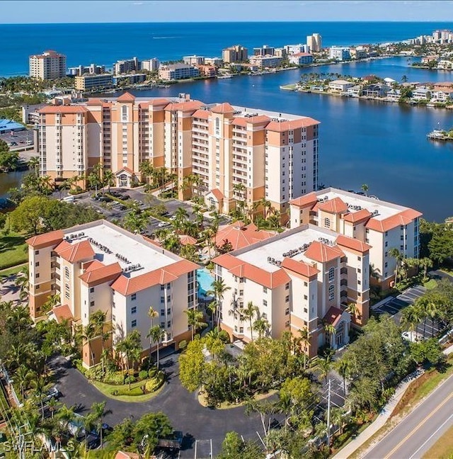 bird's eye view with a water view