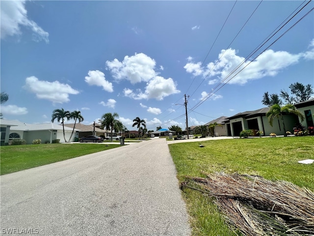 Listing photo 3 for 1414 SW 1st Pl, Cape Coral FL 33991