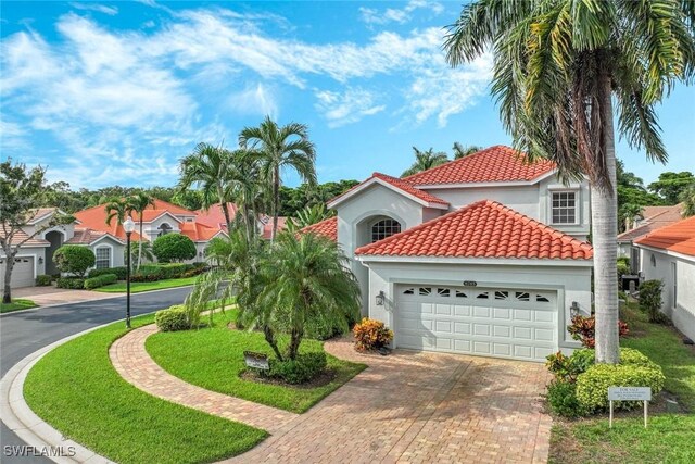 8785 Ventura Way, Naples, FL 34109 - photo 39