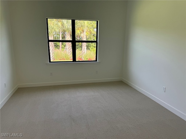 empty room with carpet