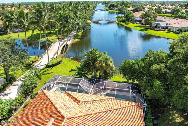 bird's eye view with a water view