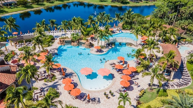 bird's eye view with a water view