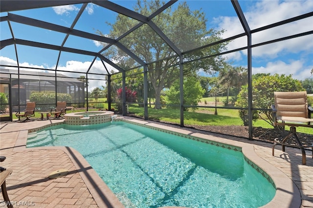 view of swimming pool with a lanai, a patio area, and an in ground hot tub