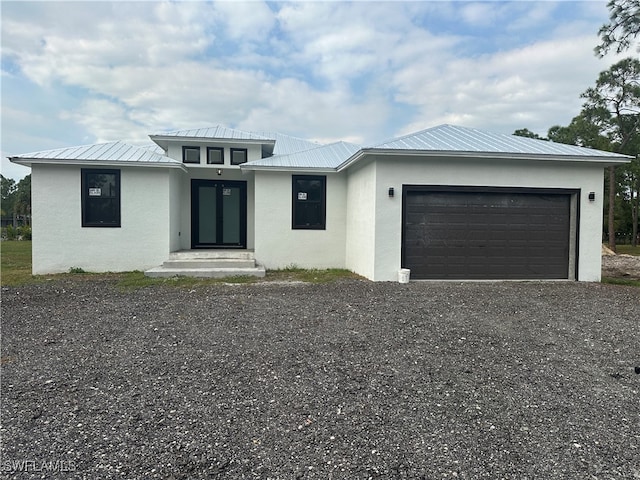 view of front facade with a garage