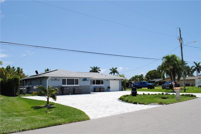 view of front of home with a front yard