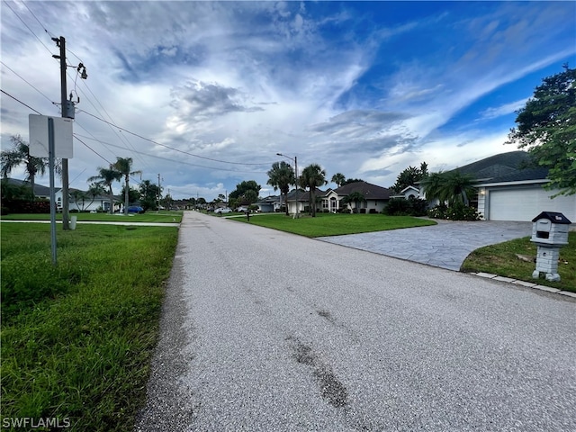 Listing photo 2 for 11 Sportsman Rd, Rotonda West FL 33947