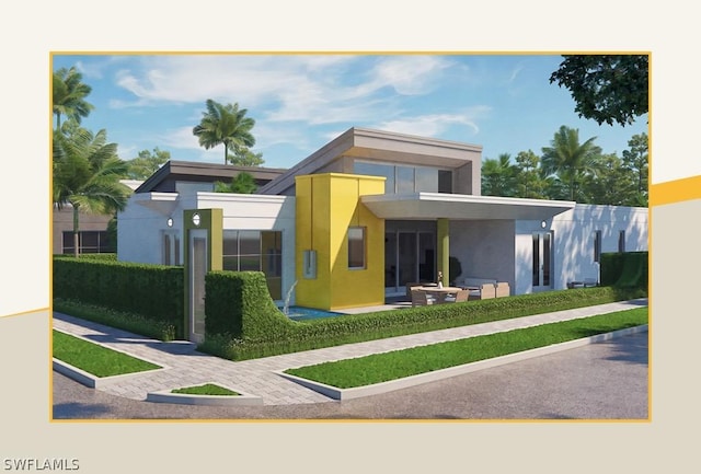 3771 Bayshore Dr, Naples, FL 34112 - back of property featuring a patio