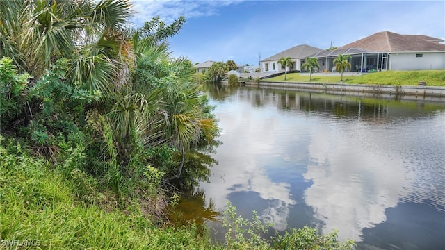 Listing photo 3 for 2624 SW 20th Ave, Cape Coral FL 33914