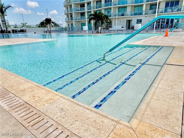 3000 Oasis Grand Blvd Unit 1606, Fort Myers, FL 33916 - view of community pool
