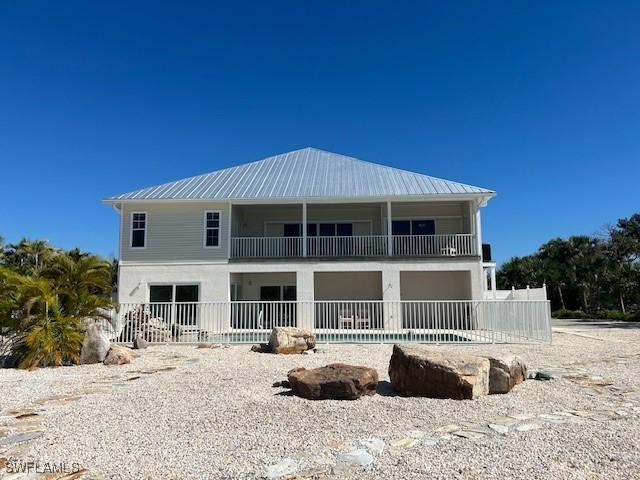 view of back of property