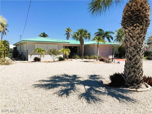 view of front of home